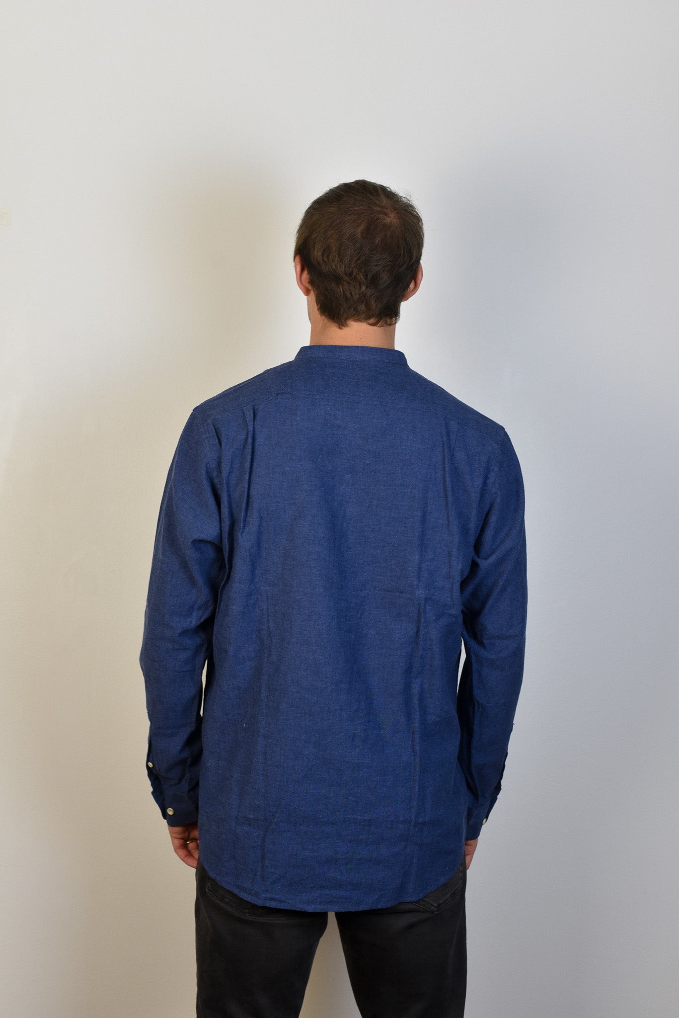 Camisa de Lino Capri Cuello Mao