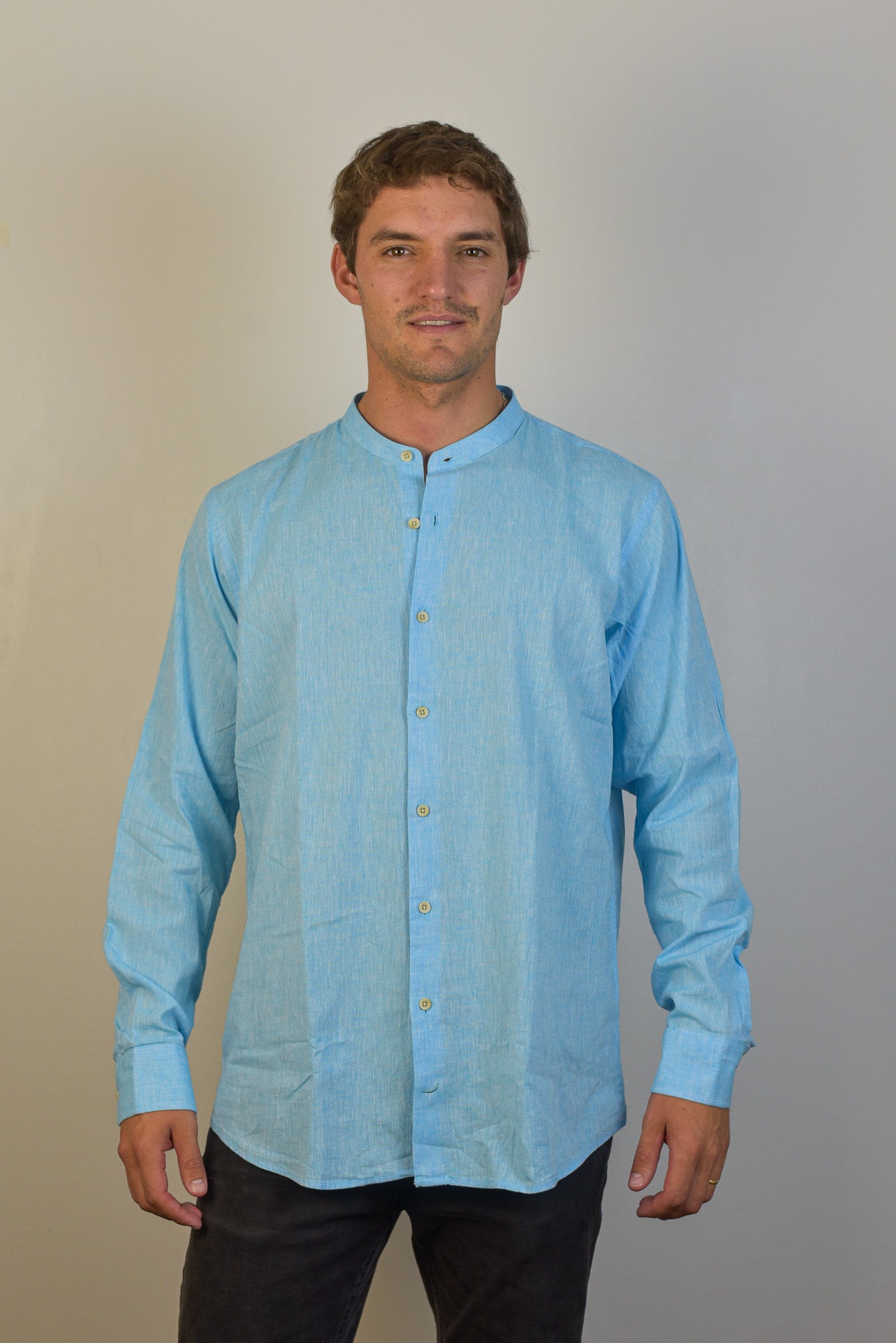 Camisa de Lino Capri Cuello Mao