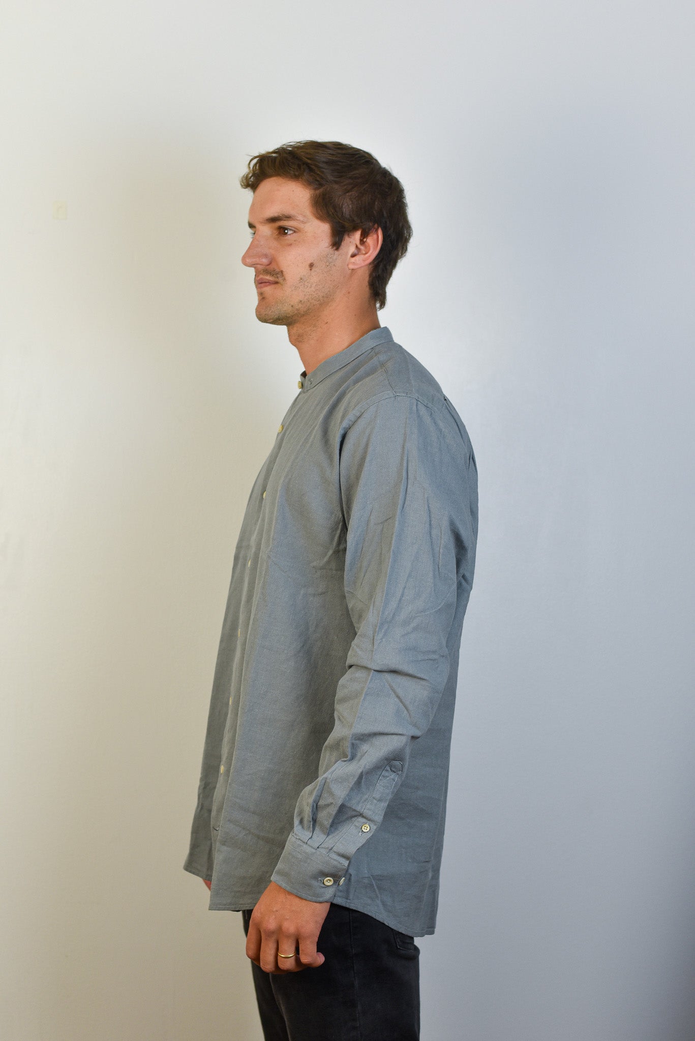 Camisa de Lino Capri Cuello Mao
