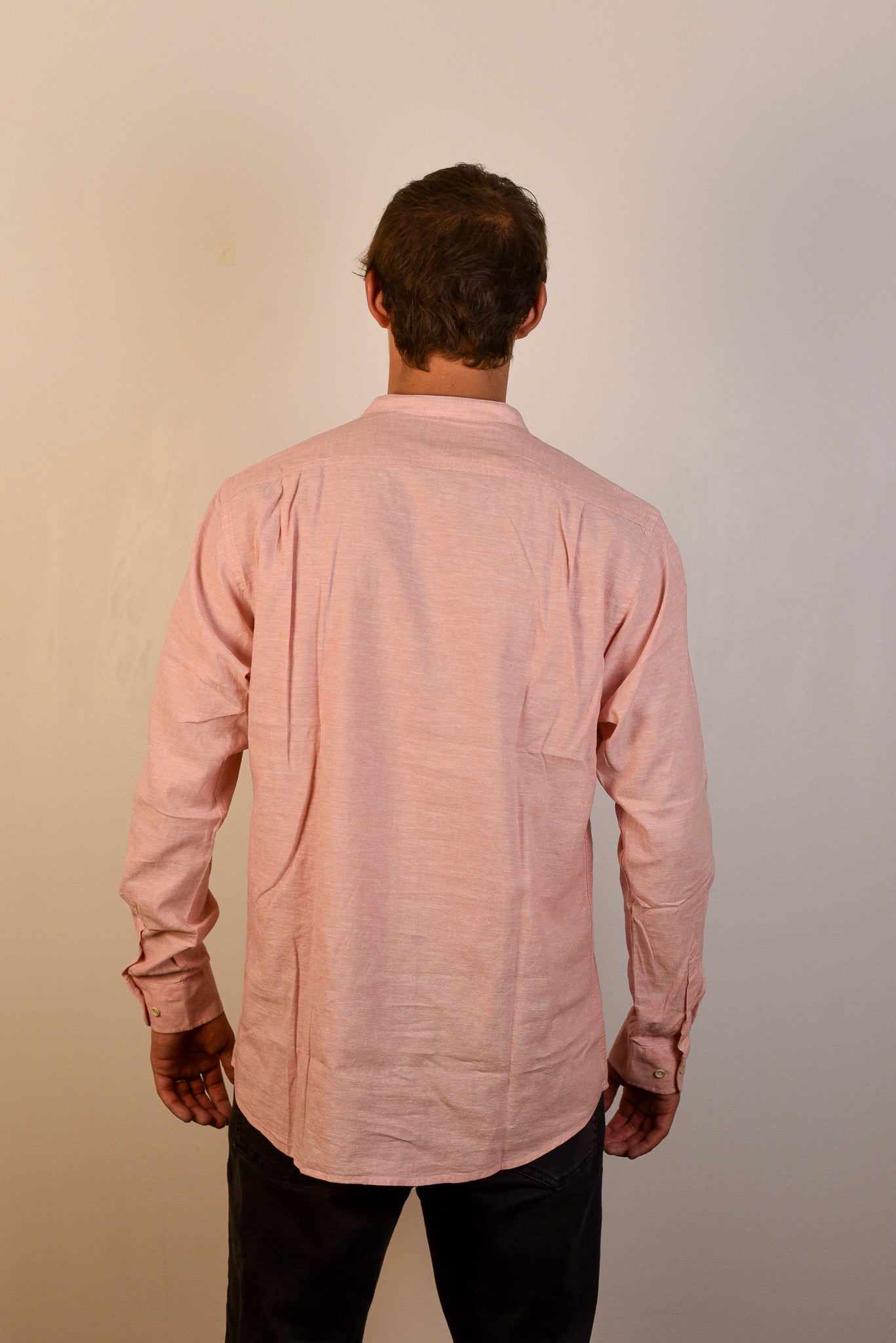 Camisa de Lino Capri Cuello Mao