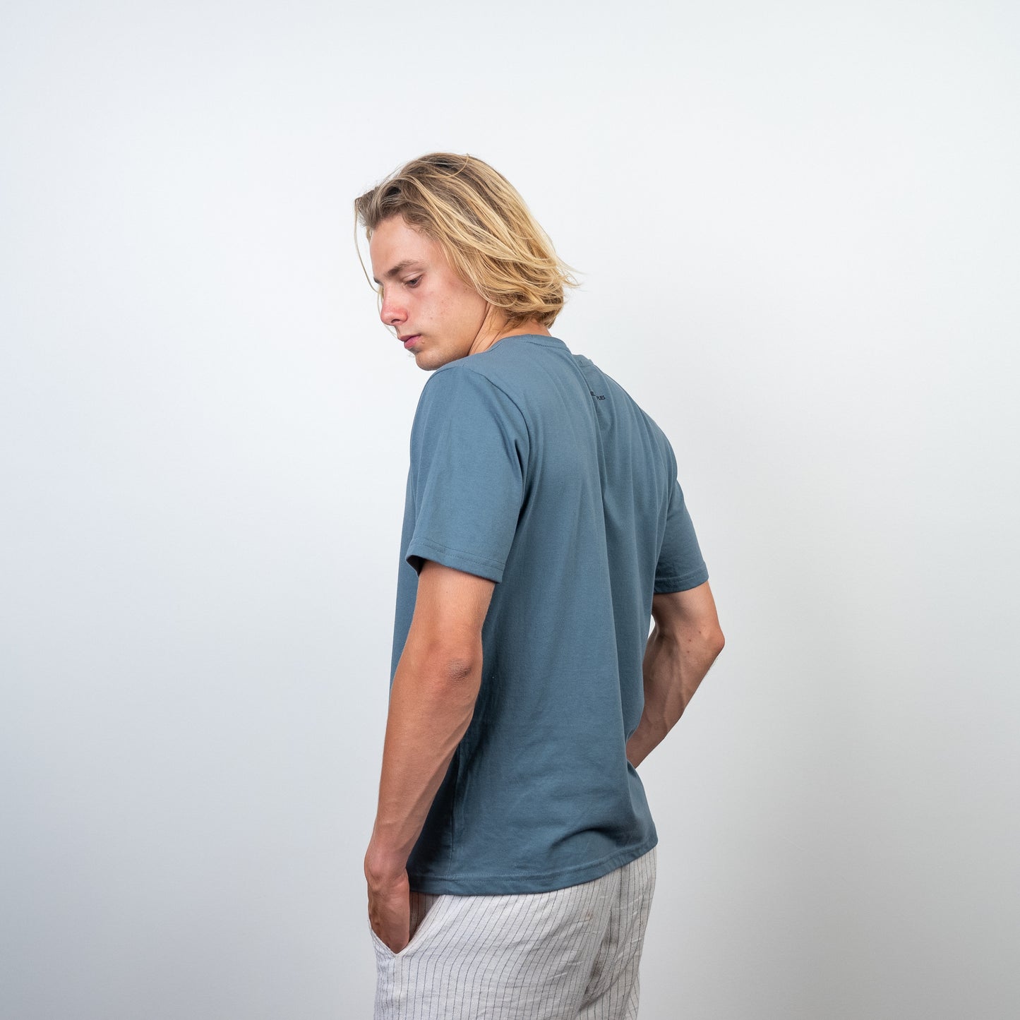 Polera Surf Grafito