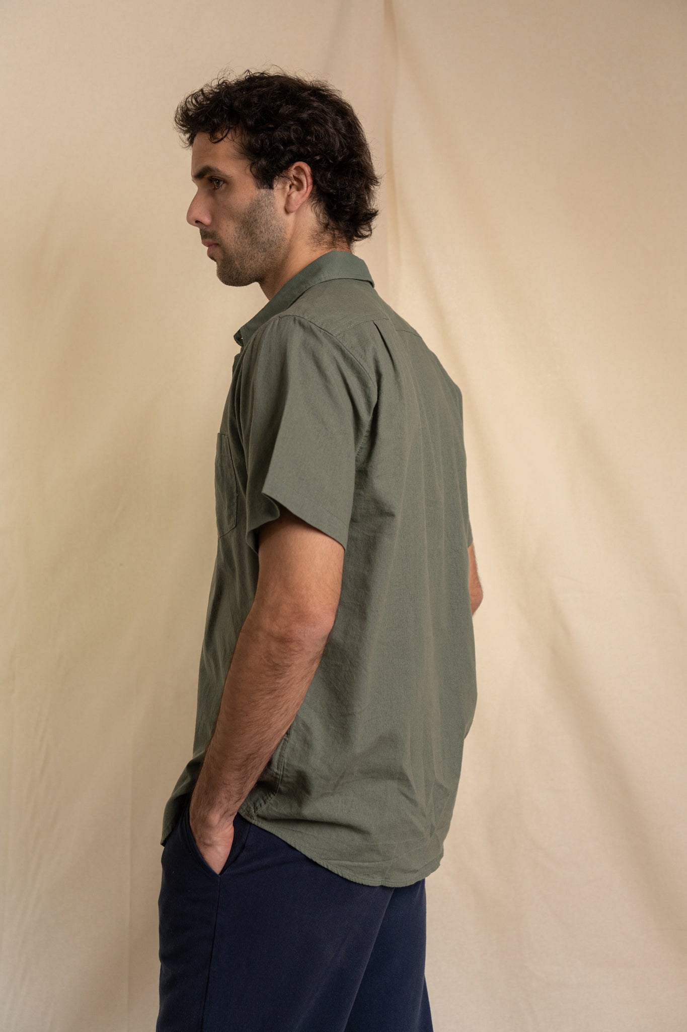 Camisa Lino Niza Manga Corta Verde Olivo