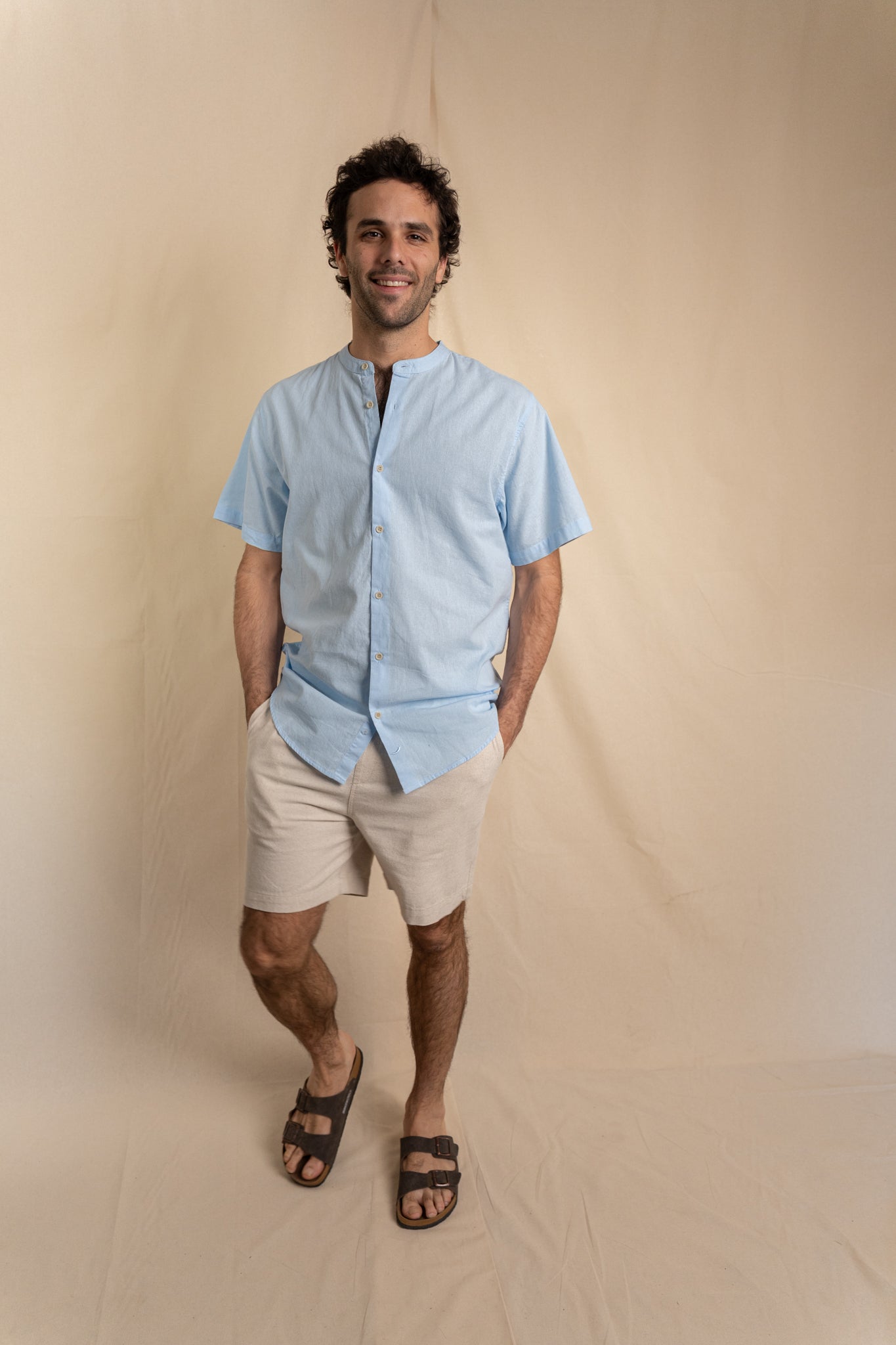 Camisa Lino Niza Mao M. Corta Celeste