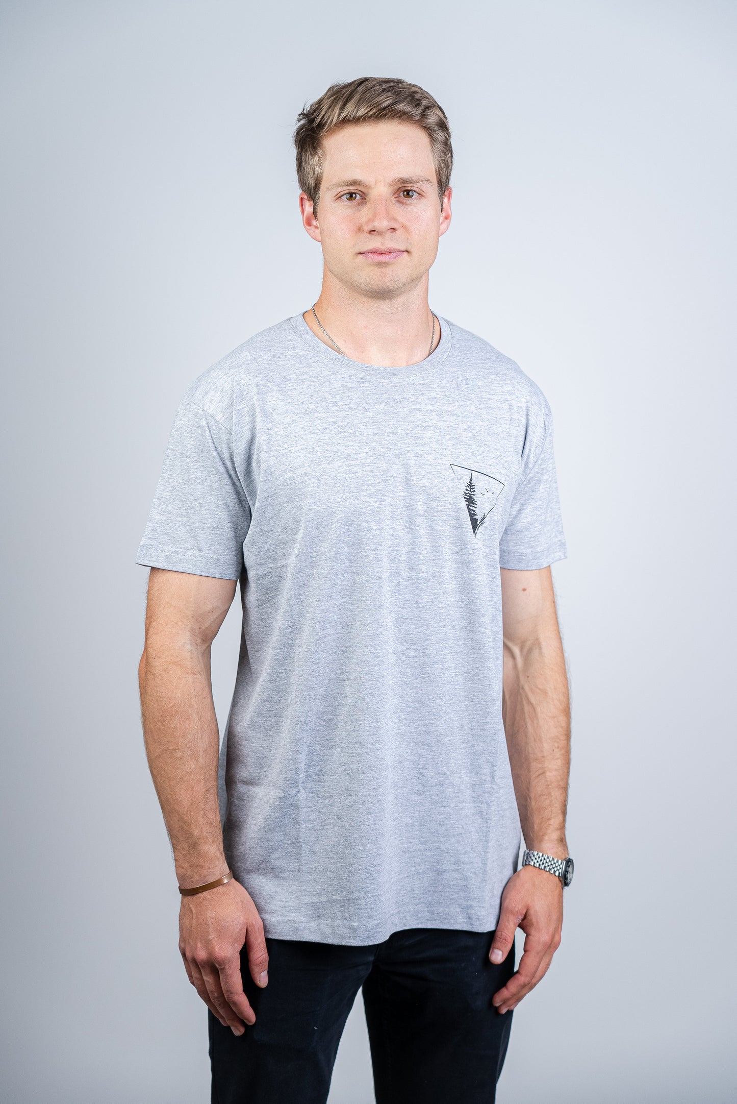 Polera Pewén Gris Orgánica