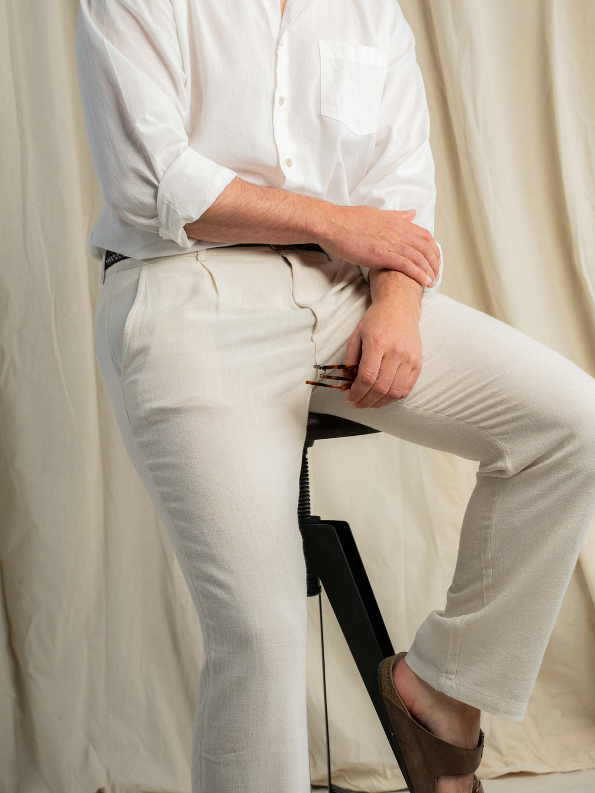 Pantalón Lino Pinzas Beige